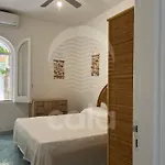펜션 Blumarine E Vasca Jacuzzi By Cala Salento 토레 라필로