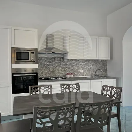 Blumarine E Vasca Jacuzzi By Cala Salento