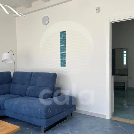 Blumarine E Vasca Jacuzzi By Cala Salento * טורה לפילו