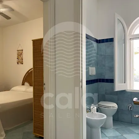בית נופש Blumarine E Vasca Jacuzzi By Cala Salento טורה לפילו
