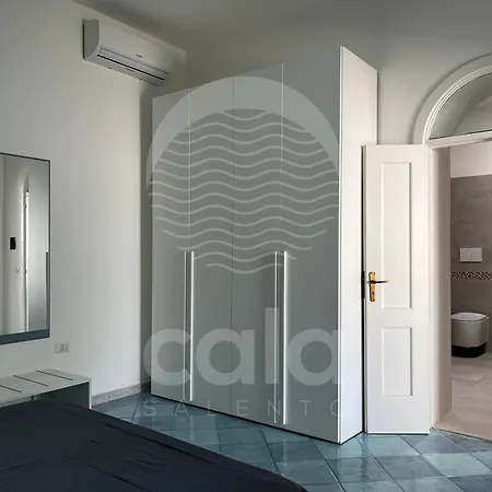 Blumarine E Vasca Jacuzzi By Cala Salento