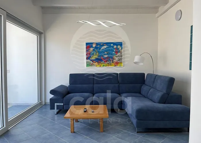 Holiday home Blumarine E Vasca Jacuzzi By Cala Salento *