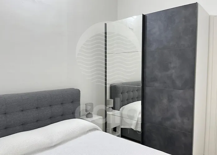 Blumarine E Vasca Jacuzzi By Cala Salento Holiday home Torre Lapillo