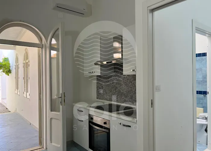 Blumarine E Vasca Jacuzzi By Cala Salento Holiday home Torre Lapillo