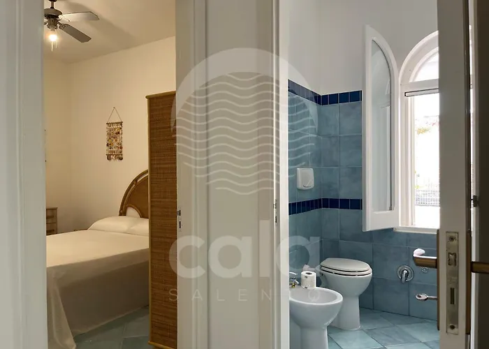 Holiday home Blumarine E Vasca Jacuzzi By Cala Salento Torre Lapillo